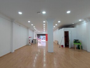 Retail in Sabadell, Barcelona for lease Interior Photo- Image 1 of 5