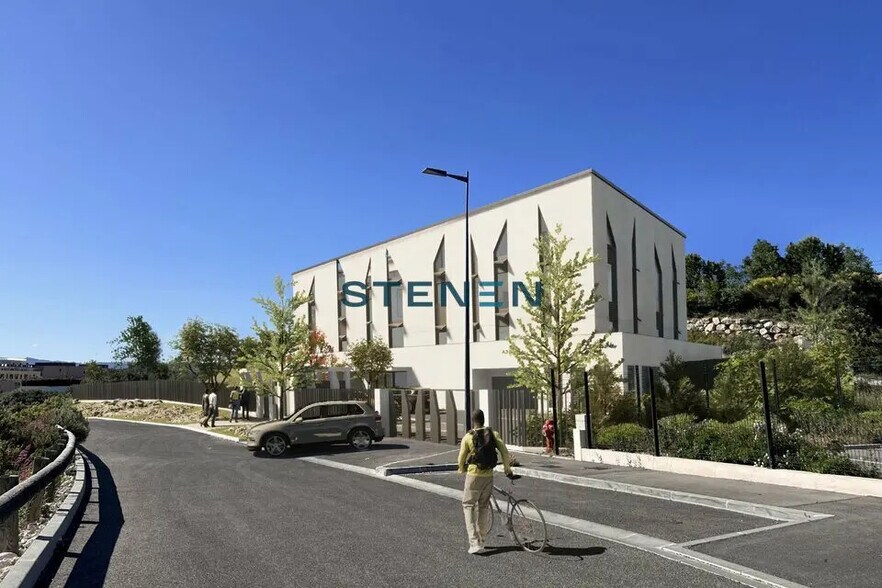 Bureau dans Aix-en-Provence à louer - Photo du bâtiment - Image 3 de 6