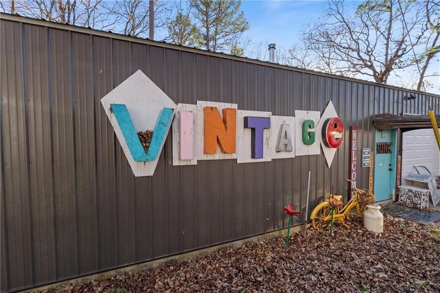 1387 County Road 306, Berryville, AR à vendre - Photo du bâtiment - Image 2 de 55