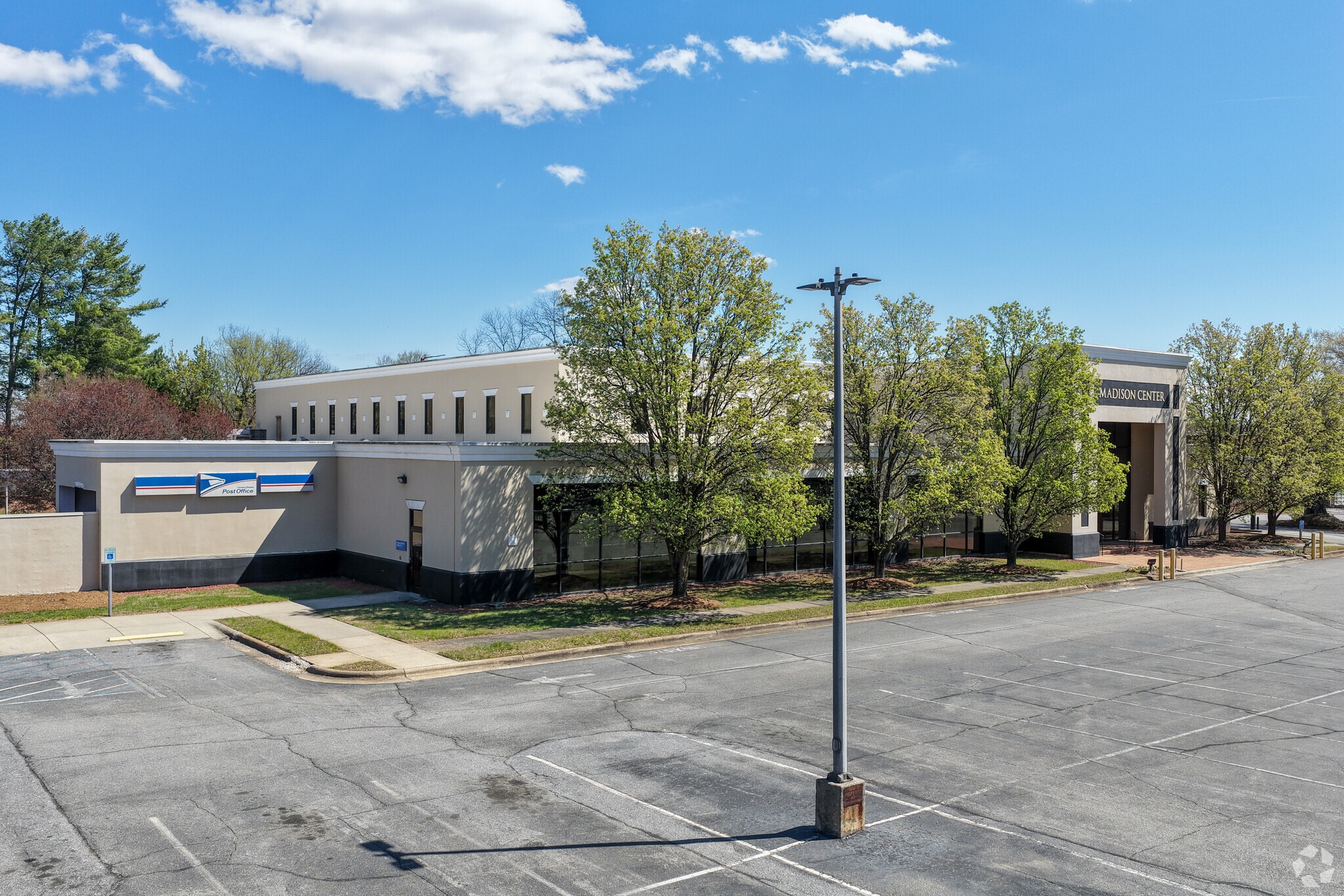 302 Highway St, Madison, NC for lease Primary Photo- Image 1 of 6