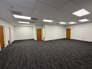 11701 S Belcher Rd, Largo, FL for lease Interior Photo- Image 2 of 7