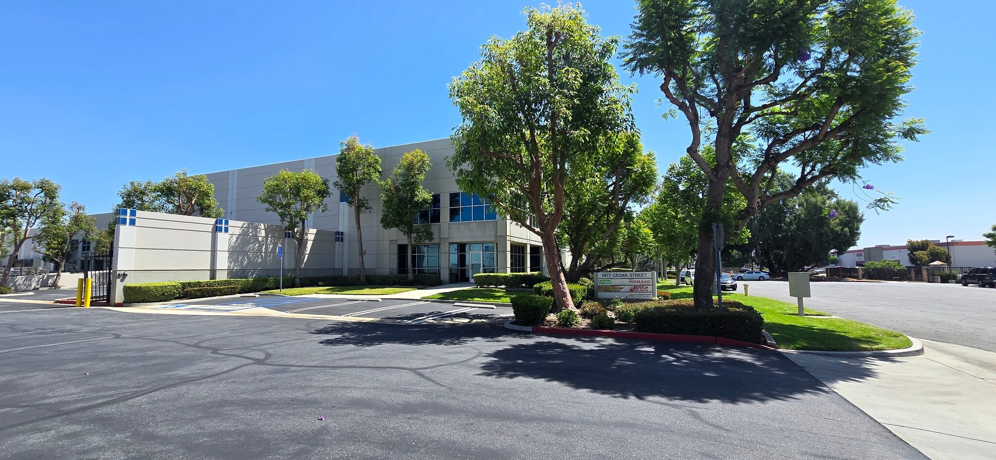 1477 E Cedar St, Ontario, CA for lease Primary Photo- Image 1 of 22