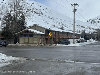 Plus de détails pour 325-335 W Broadway Ave, Jackson, WY - Multi-résidentiel à vendre