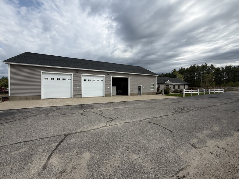 1667 White Mountain Hwy, Brookfield, NH à louer - Photo du bâtiment - Image 2 de 12