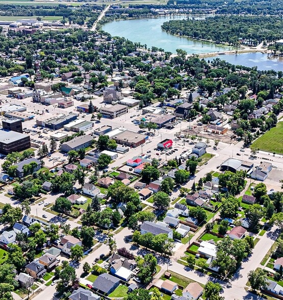 59 3rd St NW, Portage La Prairie, MB for sale - Aerial - Image 3 of 7