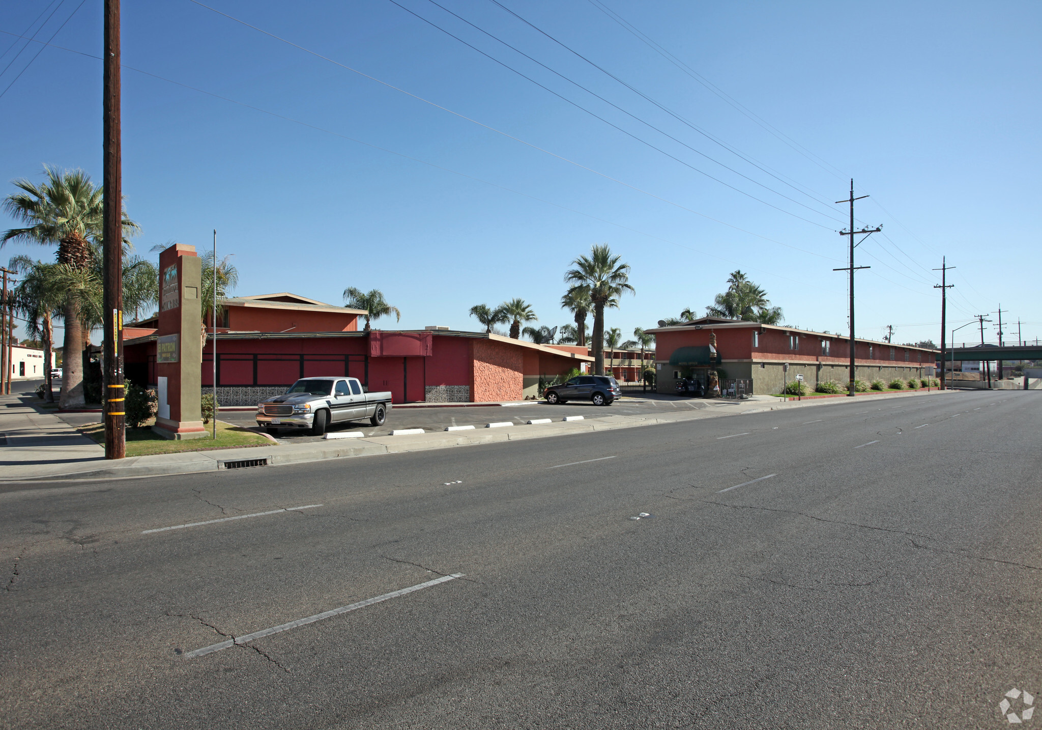 1622 Union Ave, Bakersfield, CA for sale Building Photo- Image 1 of 1