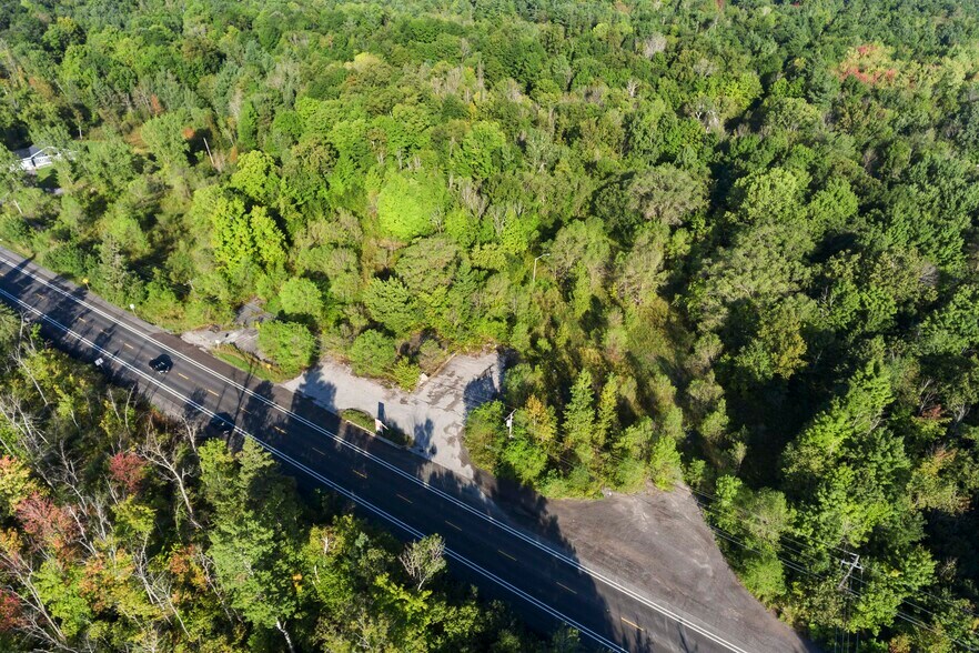 1777 March Rd, Ottawa, ON à vendre - Photo du bâtiment - Image 3 de 3