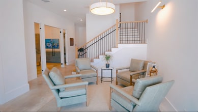 1415 3rd St N, Jacksonville Beach, FL for sale Interior Photo- Image 2 of 11