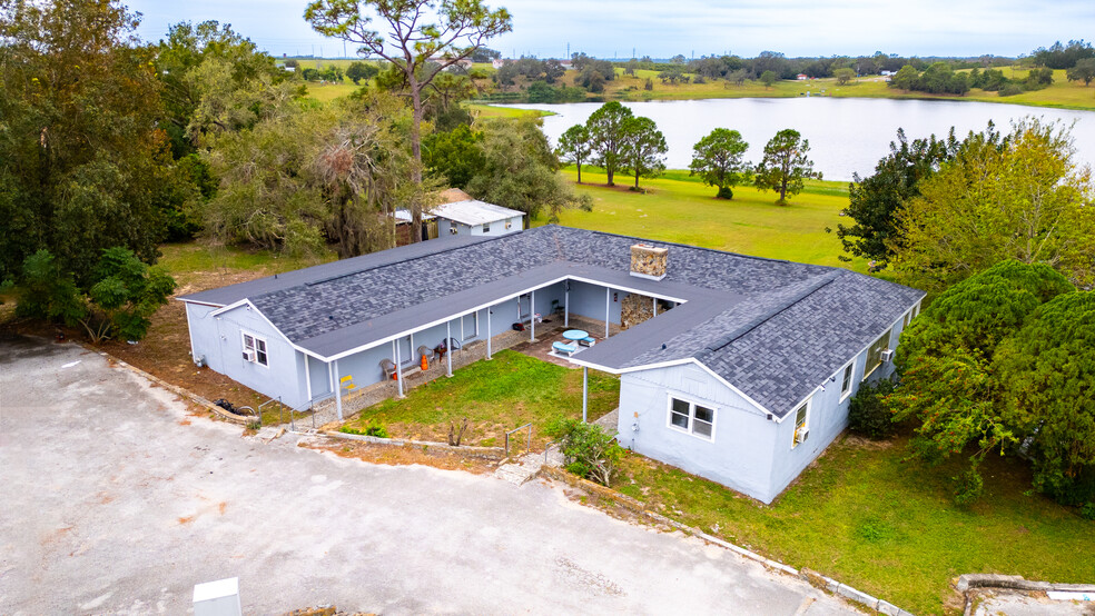 1210 State Road 17, Dundee, FL à vendre - Photo du bâtiment - Image 1 de 14