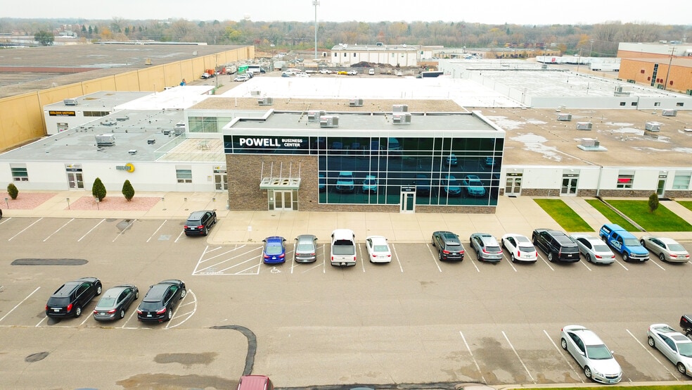 7900 Excelsior Blvd, Hopkins, MN for lease - Building Photo - Image 2 of 27