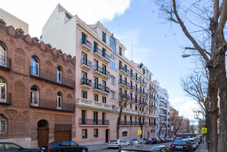 Plus de détails pour Calle De Romero Robledo, 19, Madrid - Bureau à louer