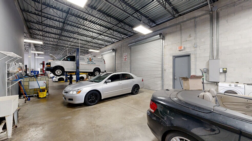 2618 Sanford Ave, Sanford, FL à louer - Numérisation 3D de Matterport - Image 3 de 21