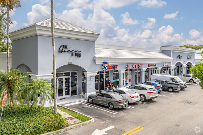 Plus de détails pour 3655 NW 107th Ave, Doral, FL - Vente au détail à vendre