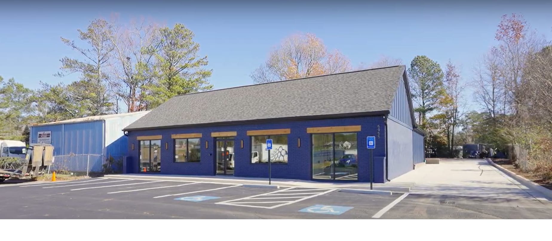 5955 Atlanta Hwy, Alpharetta, GA à louer Photo du bâtiment- Image 1 de 8
