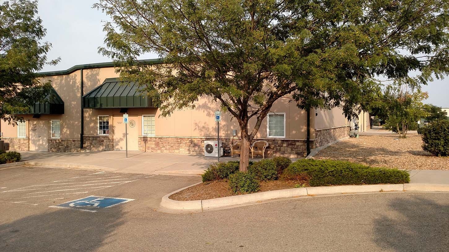 7352 Greenridge Rd, Windsor, CO for lease Building Photo- Image 1 of 2