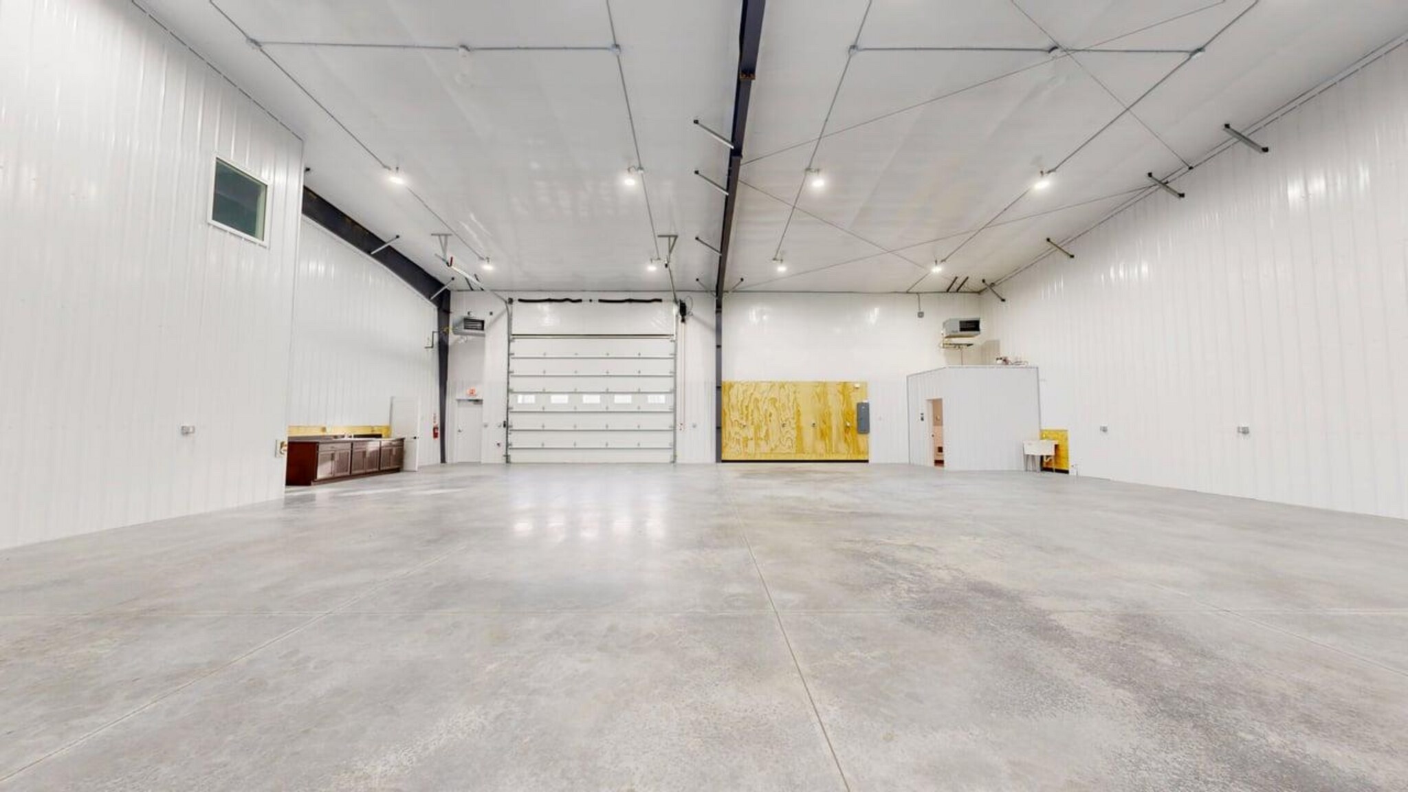 6604 Western Way, Billings, MT for lease Interior Photo- Image 1 of 15