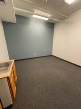 91 N Saginaw St, Pontiac, MI for lease Interior Photo- Image 1 of 4