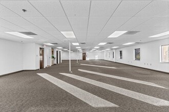 1701 Louisville Dr, Knoxville, TN for lease Interior Photo- Image 2 of 7