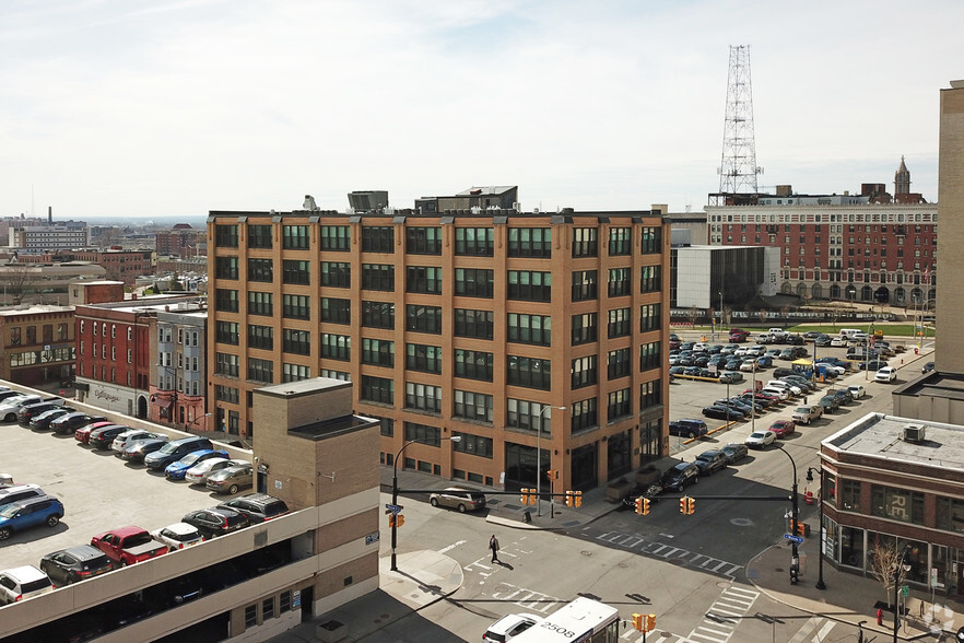 465 Washington St, Buffalo, NY for lease - Primary Photo - Image 1 of 14