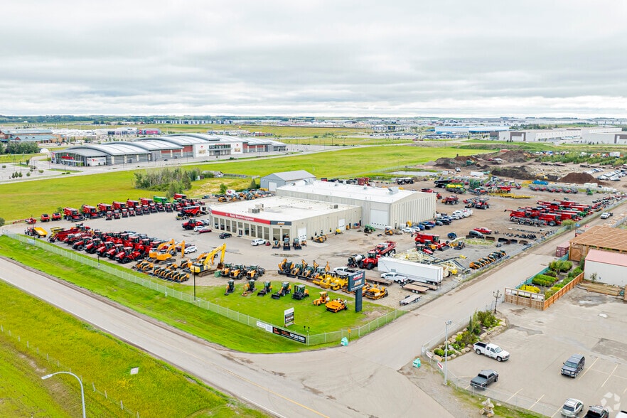 260180 Writing Creek Cres, Rocky View No 44, AB for lease - Aerial - Image 3 of 3