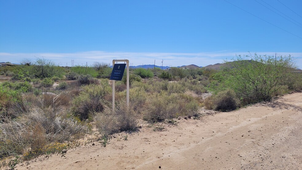 94X1 S 351st Ave, Arlington, AZ à vendre - Photo du bâtiment - Image 2 de 8