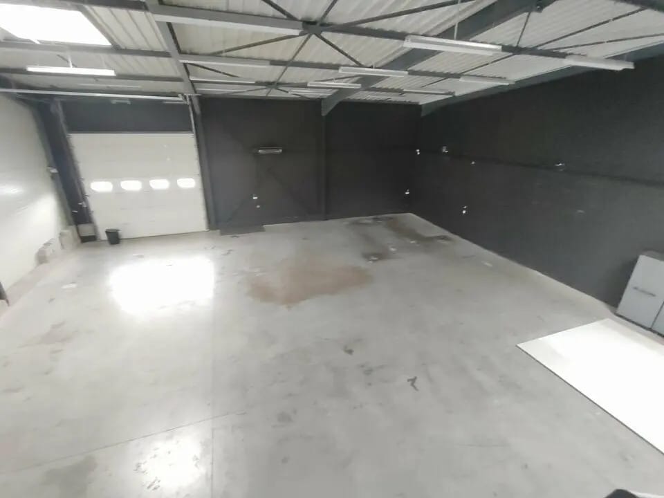 Flex dans Vaulx-Milieu à louer Photo intérieure- Image 1 de 10