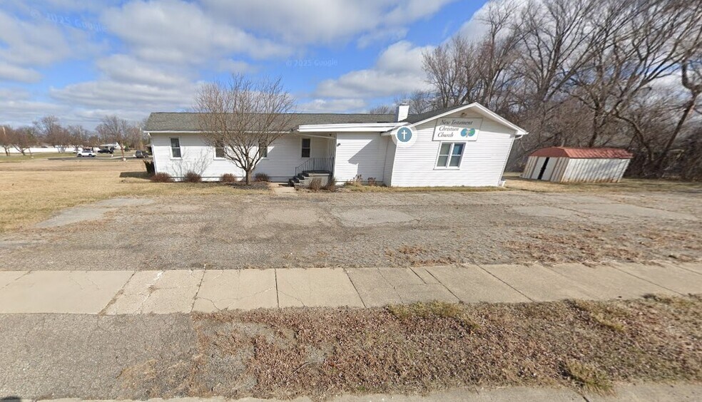 35414 Dequindre Rd, Sterling Heights, MI à vendre - Photo du bâtiment - Image 1 de 1