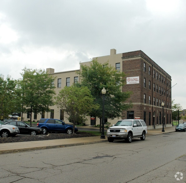 907 W 5th St, Dayton, OH for lease - Building Photo - Image 2 of 4