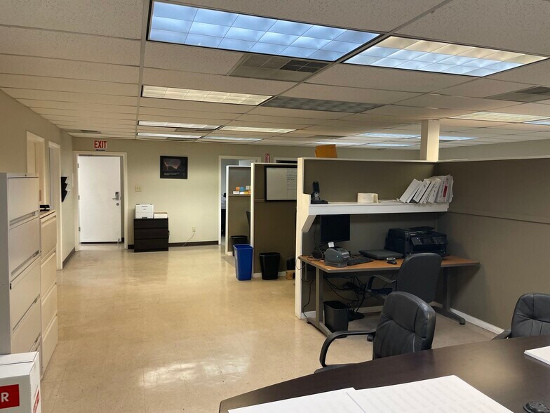 4051 N Northeast Loop 323, Tyler, TX à louer - Photo du bâtiment - Image 2 de 24