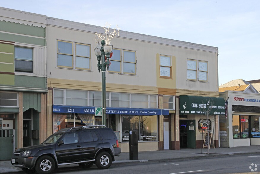 1211-1215 Park St, Alameda, CA à louer - Photo du bâtiment - Image 2 de 12