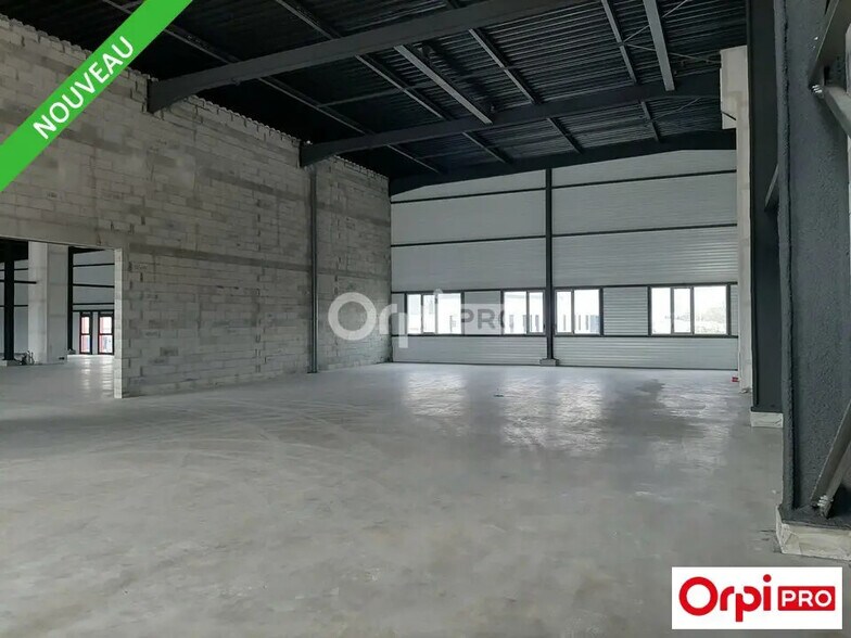 Retail in Portes-lès-Valence for lease - Building Photo - Image 3 of 3