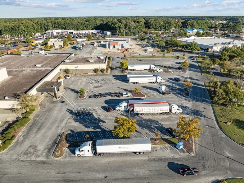 3600 S Memorial Dr, Greenville, NC for sale - Building Photo - Image 3 of 13