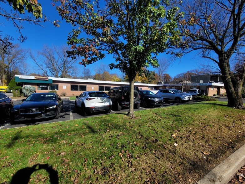 24 Booker St, Westwood, NJ for lease - Building Photo - Image 3 of 7