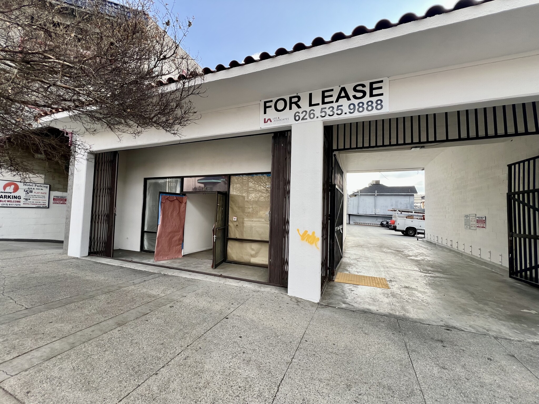 808 N Hill St, Los Angeles, CA for lease Primary Photo- Image 1 of 11