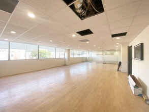 6221 Wilshire Blvd, Los Angeles, CA for lease Building Photo- Image 2 of 12