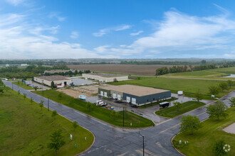 Executive Dr, East Troy, WI - aerial  map view