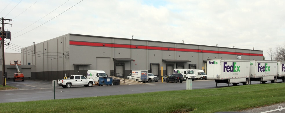 254 S Kitley Ave, Indianapolis, IN à louer - Photo du bâtiment - Image 2 de 4