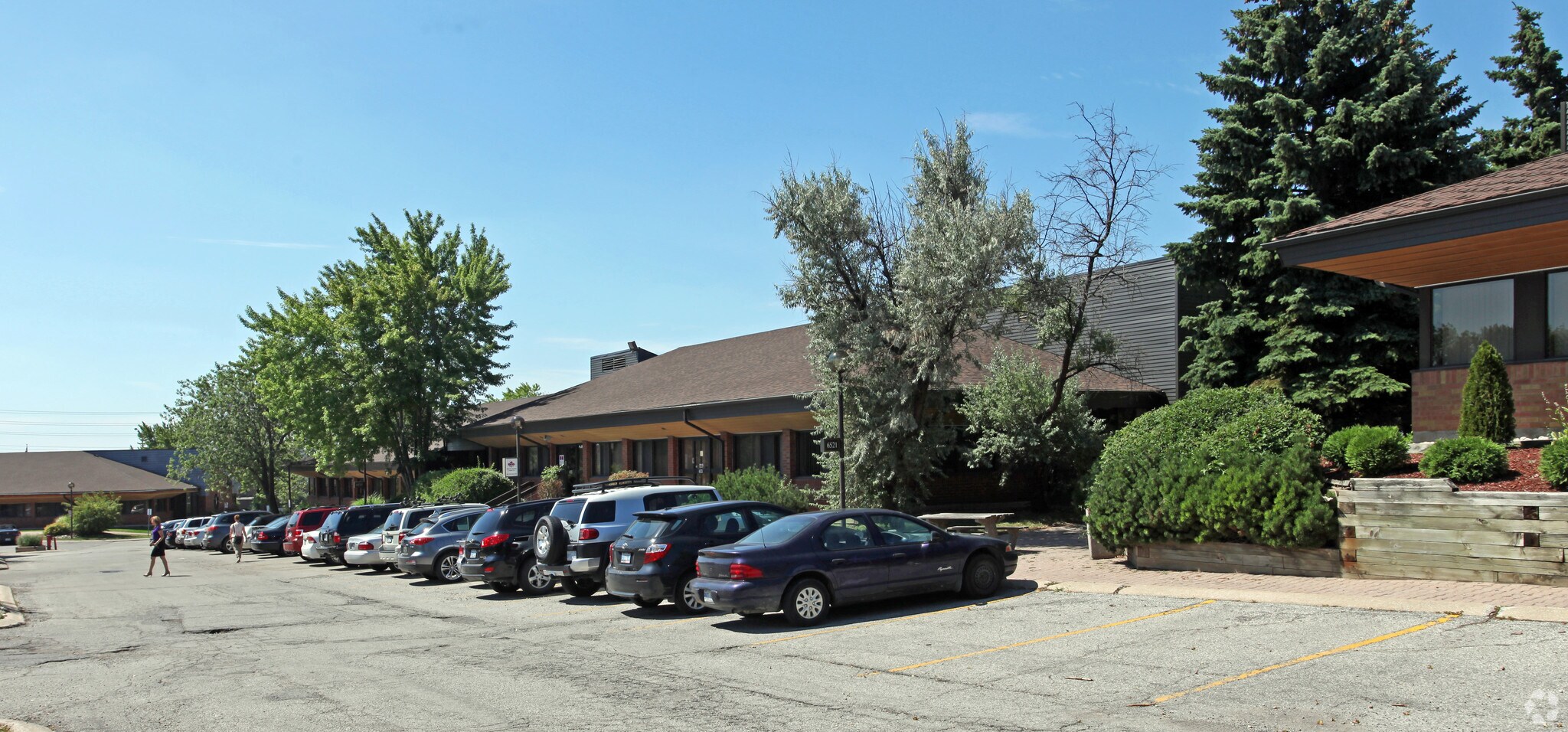 6521-6523 Mississauga Rd, Mississauga, ON for sale Primary Photo- Image 1 of 1