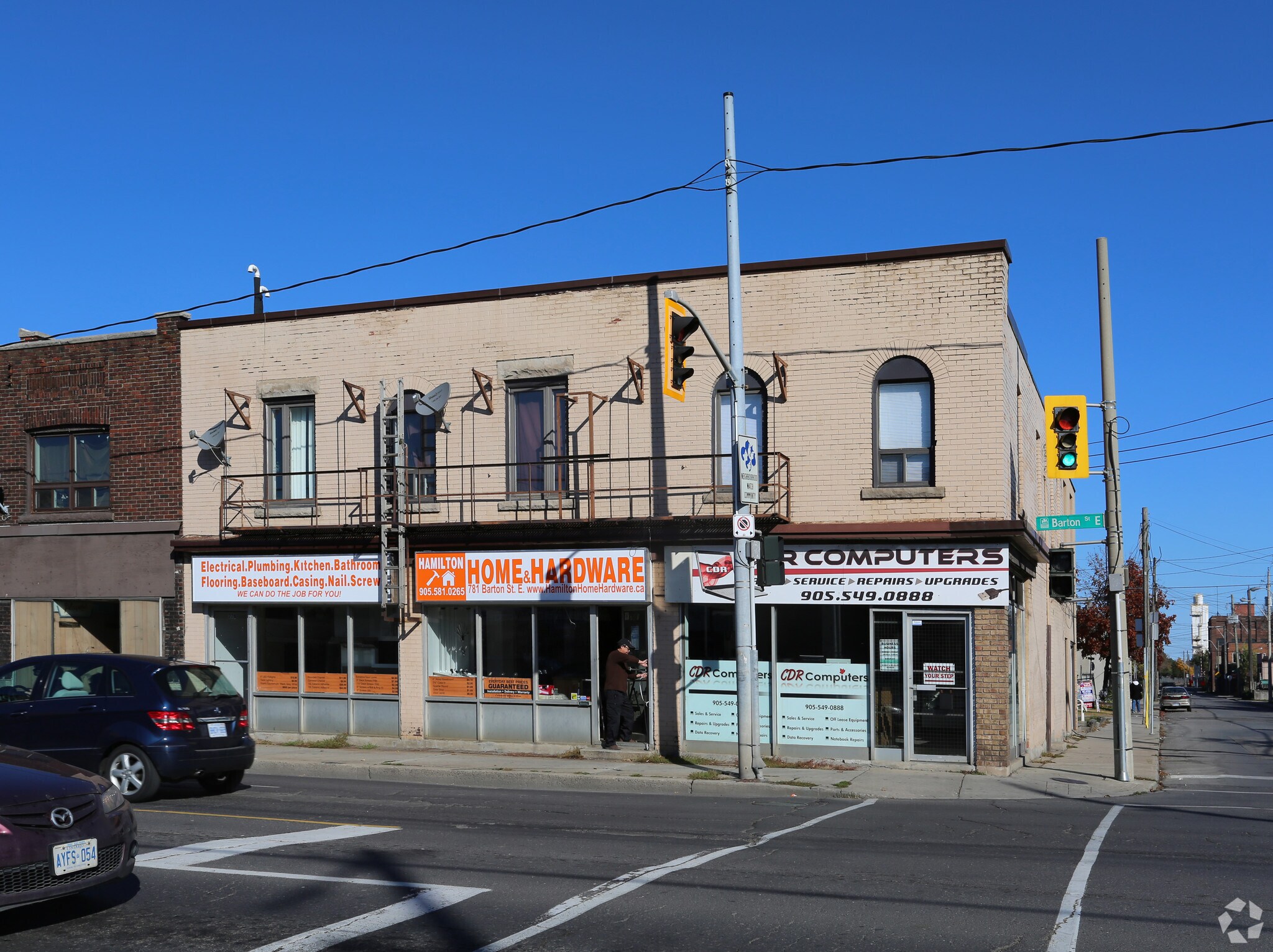 779-783 Barton St E, Hamilton, ON à vendre Photo principale- Image 1 de 1