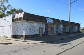 Plus de détails pour 15270-15304 E 8 Mile Rd, Detroit, MI - Commerce de détail à vendre