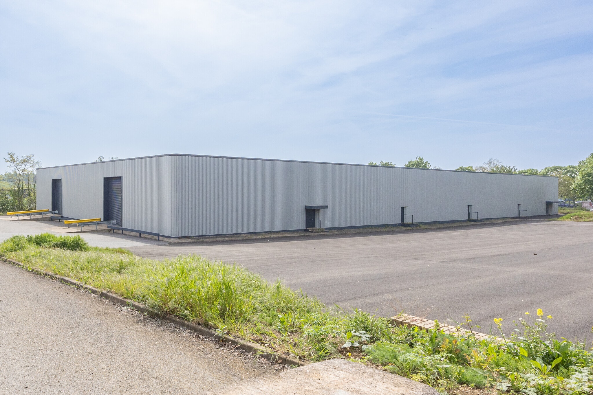 1 North Portway Close, Northampton for lease Primary Photo- Image 1 of 9