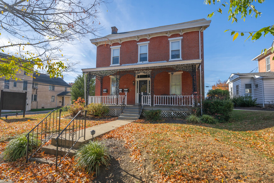 120 S Broad St, Kennett Square, PA à vendre - Photo du b timent - Image 1 de 8