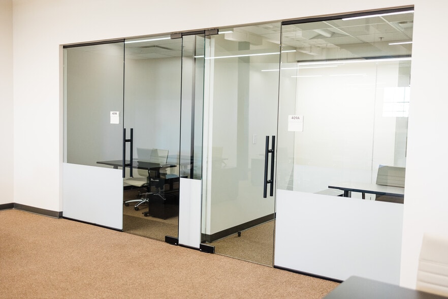 12 N Cheyenne Ave, Tulsa, OK for lease - Interior Photo - Image 3 of 5