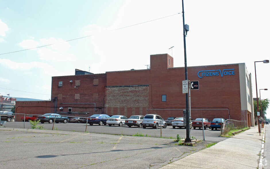 75 N Washington St, Wilkes-Barre, PA à louer - Photo principale - Image 1 de 26