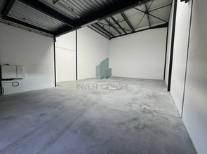 Flex in Pontoise for lease Interior Photo- Image 2 of 5
