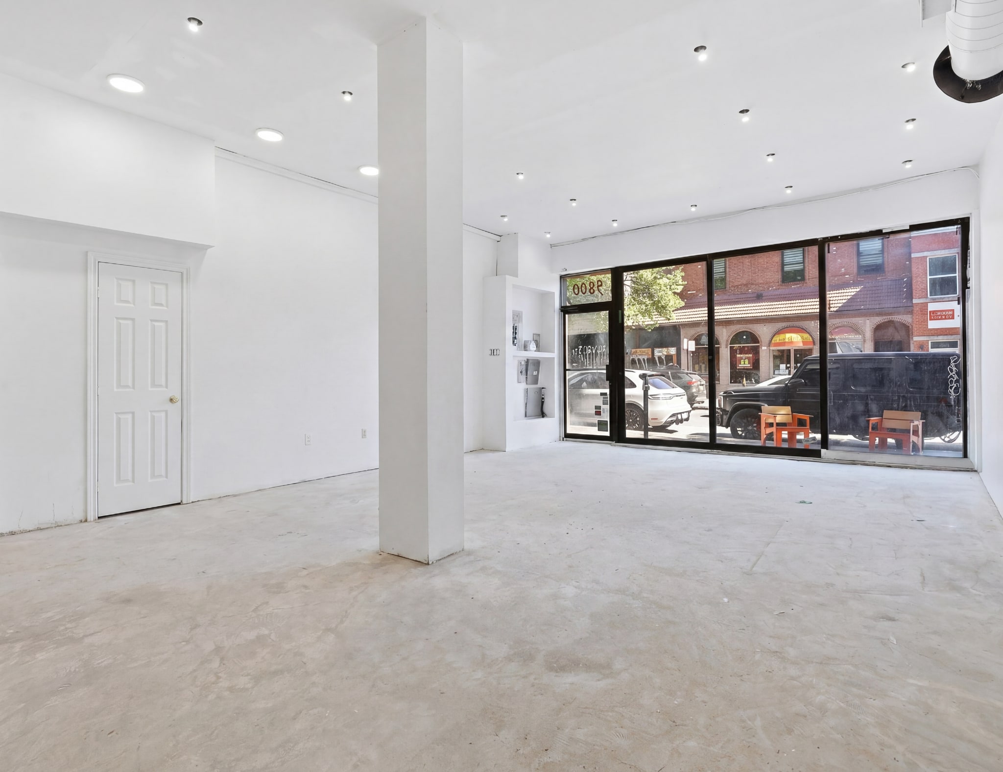 3800 Boul Saint-Laurent, Montréal, QC for lease Building Photo- Image 1 of 7