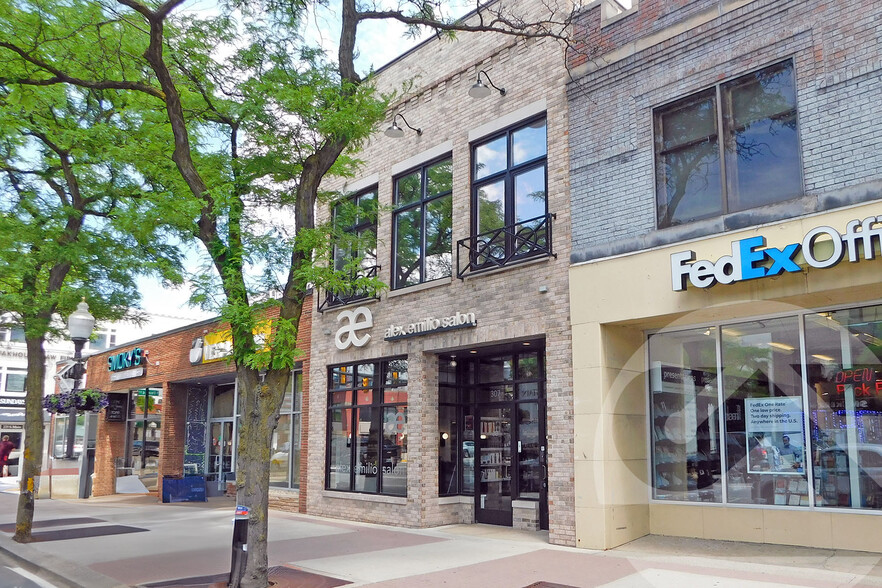 309 S Main St, Royal Oak, MI for lease - Building Photo - Image 1 of 1