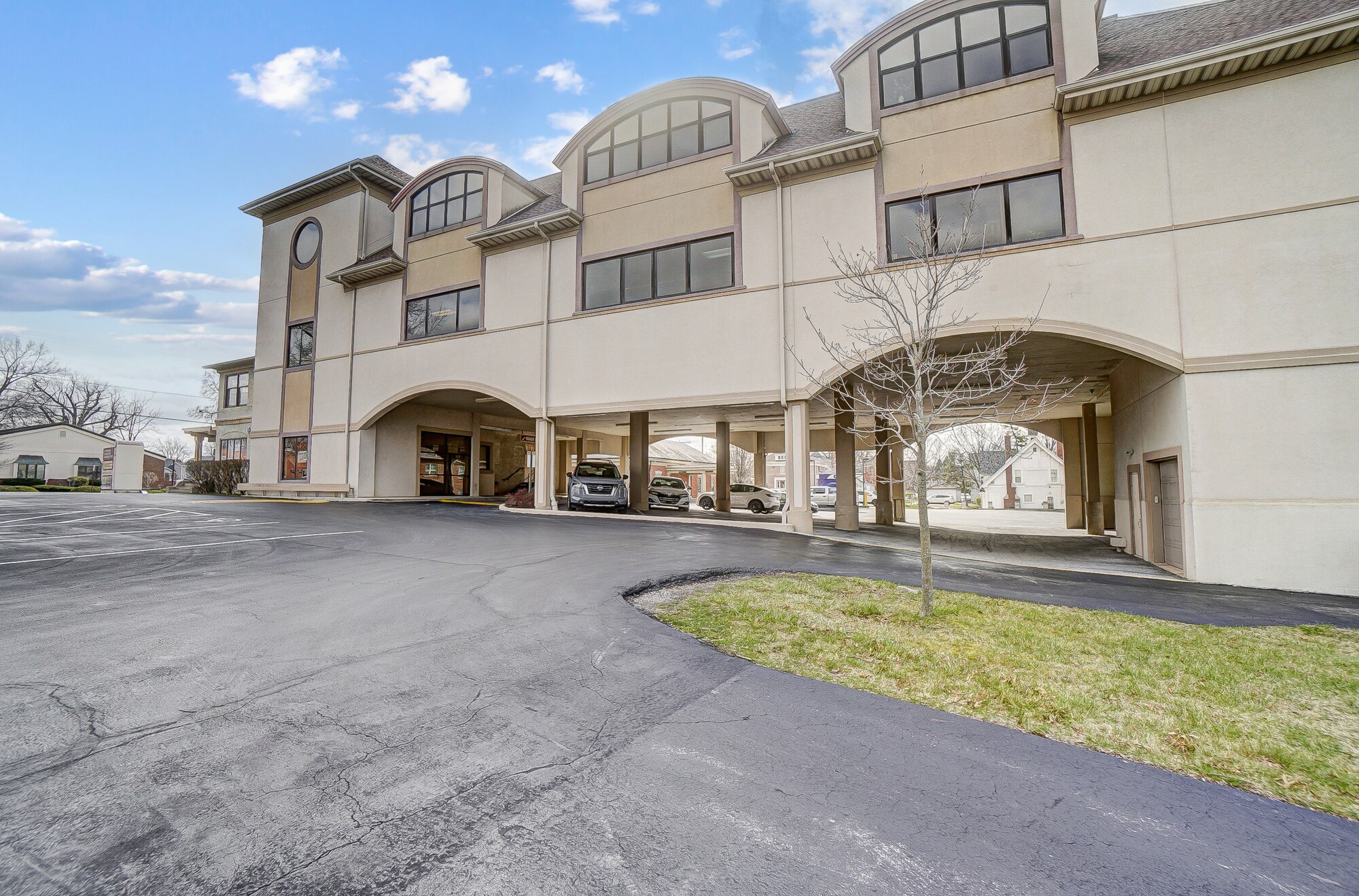 916-920 W Market St, Lima, OH à louer Photo principale- Image 1 de 92