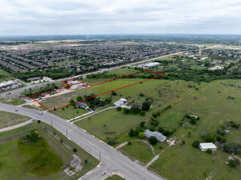 2381 FM 1103, Cibolo, TX à vendre - Photo du bâtiment - Image 2 de 9