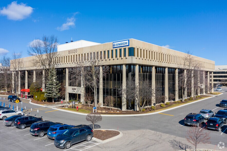 30400 Telegraph Rd, Bingham Farms, MI à louer - Photo du bâtiment - Image 2 de 13